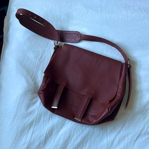 Gabriel for Sach safari bag satchel